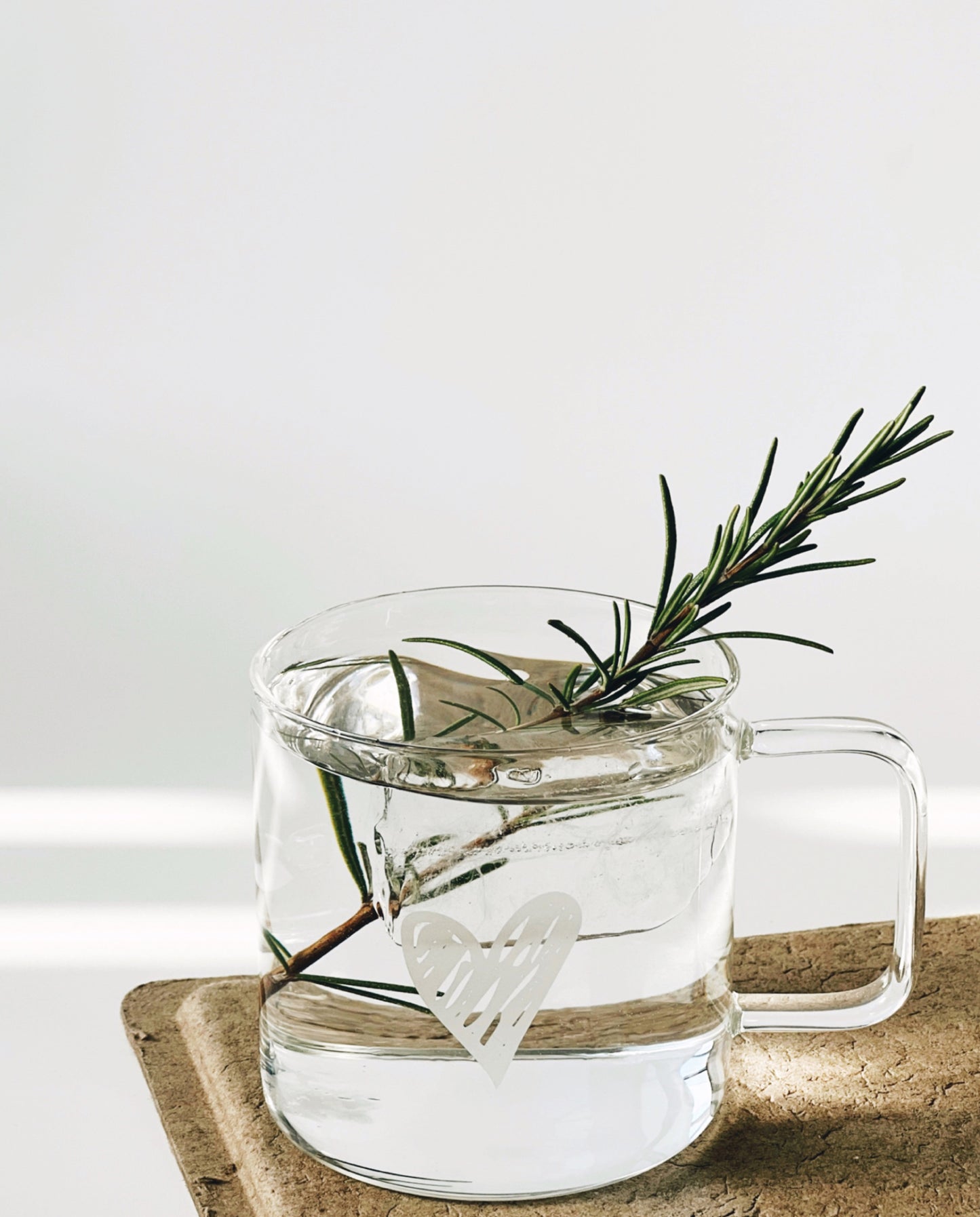 Glas met handvat, hartje